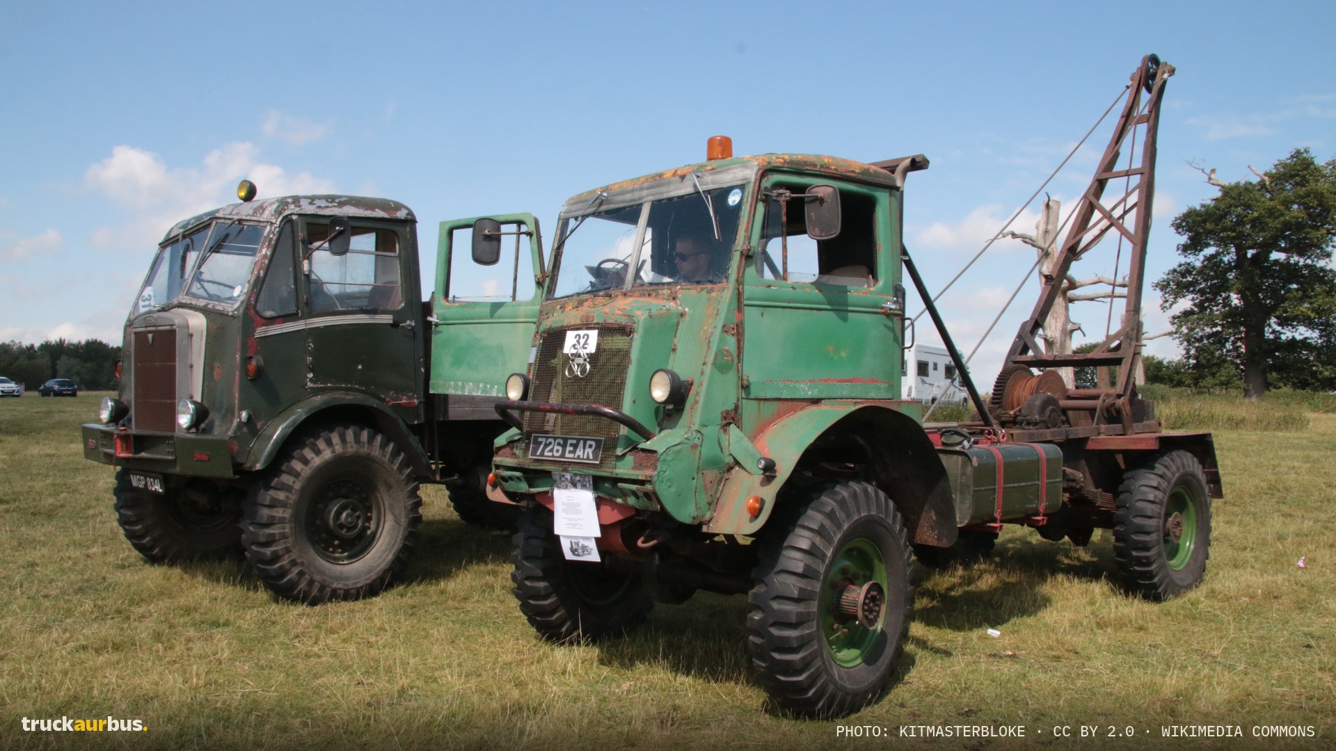 Bedford QL crane