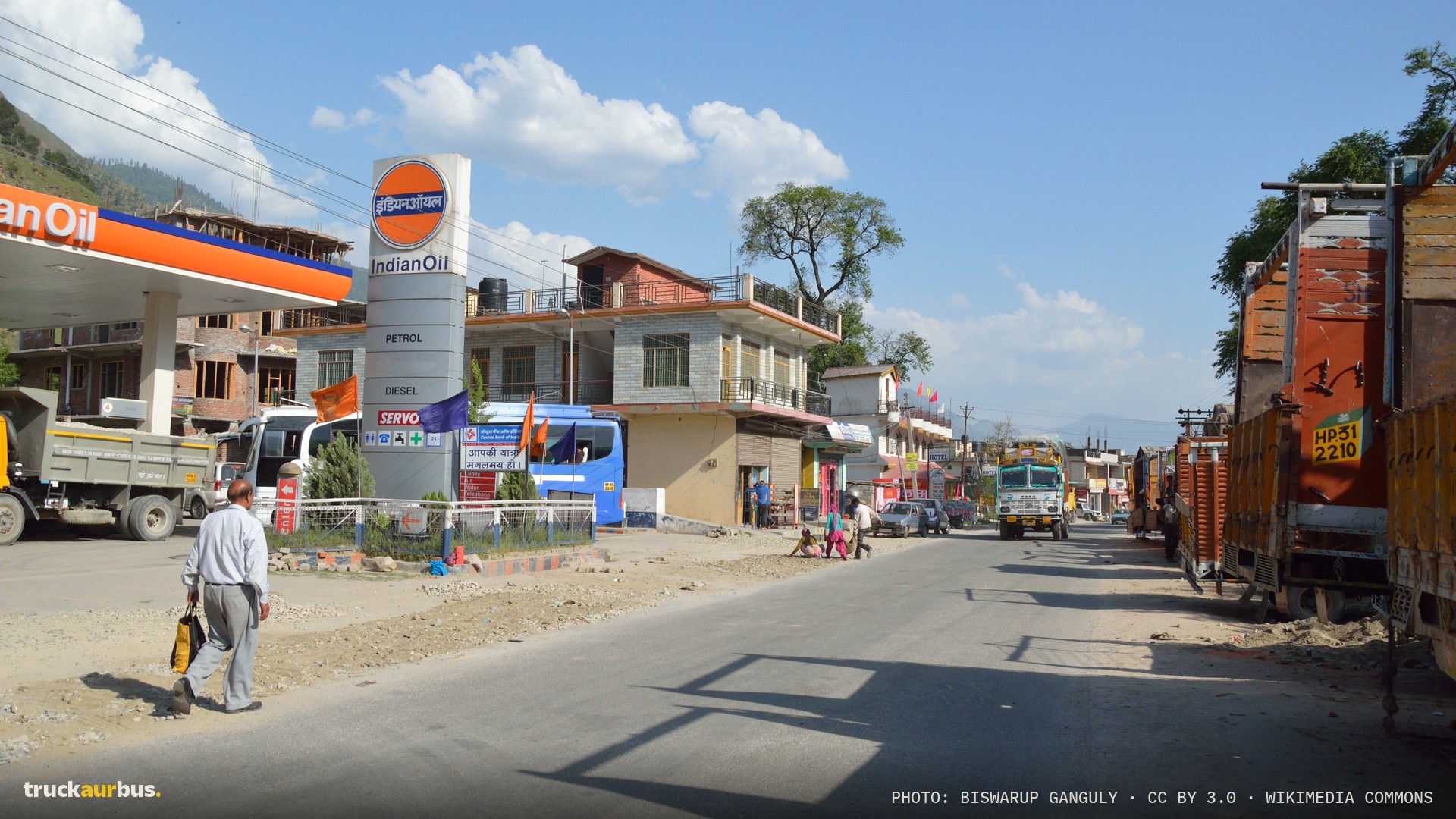 Manali-Chandigarh Highway - NH-21 - Bhuntar - Kullu - 2014-05-09 2175