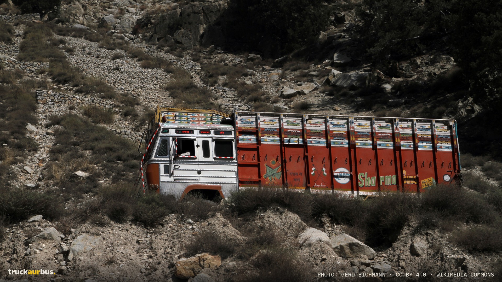 NH5-E-Akpa to Puh-02-Truck-2016-gje