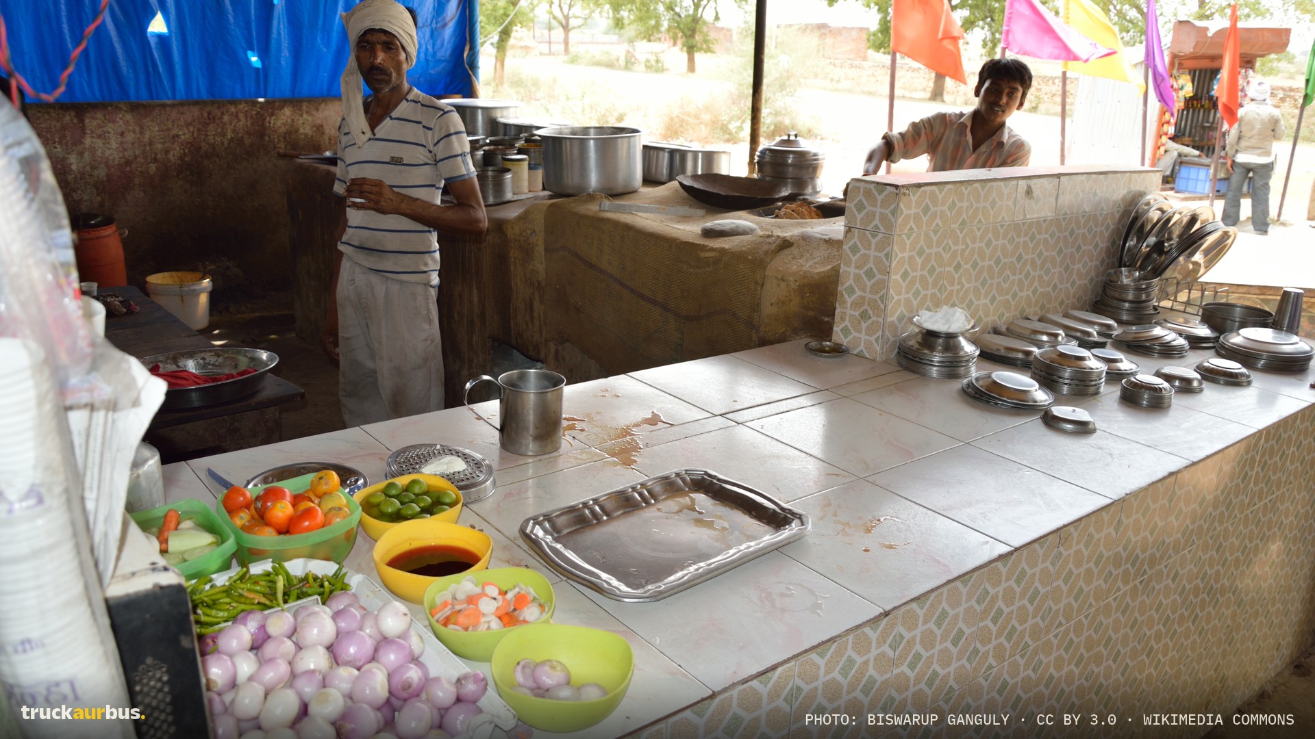 Pranjal Dhaba - National Highway 76 - Shivrajpur - Shankargarh - Allahabad 2014-