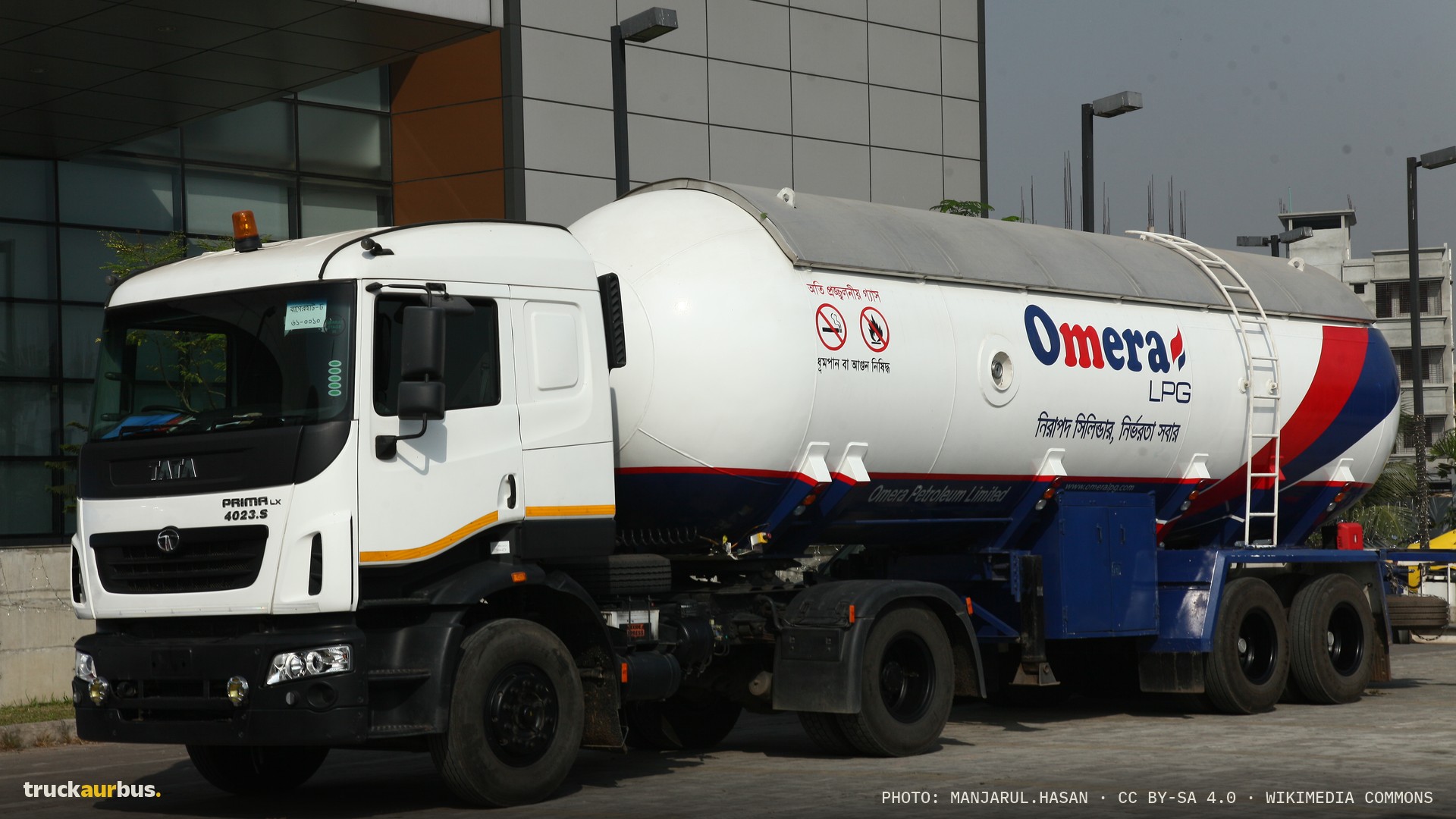 Road Tanker Omera