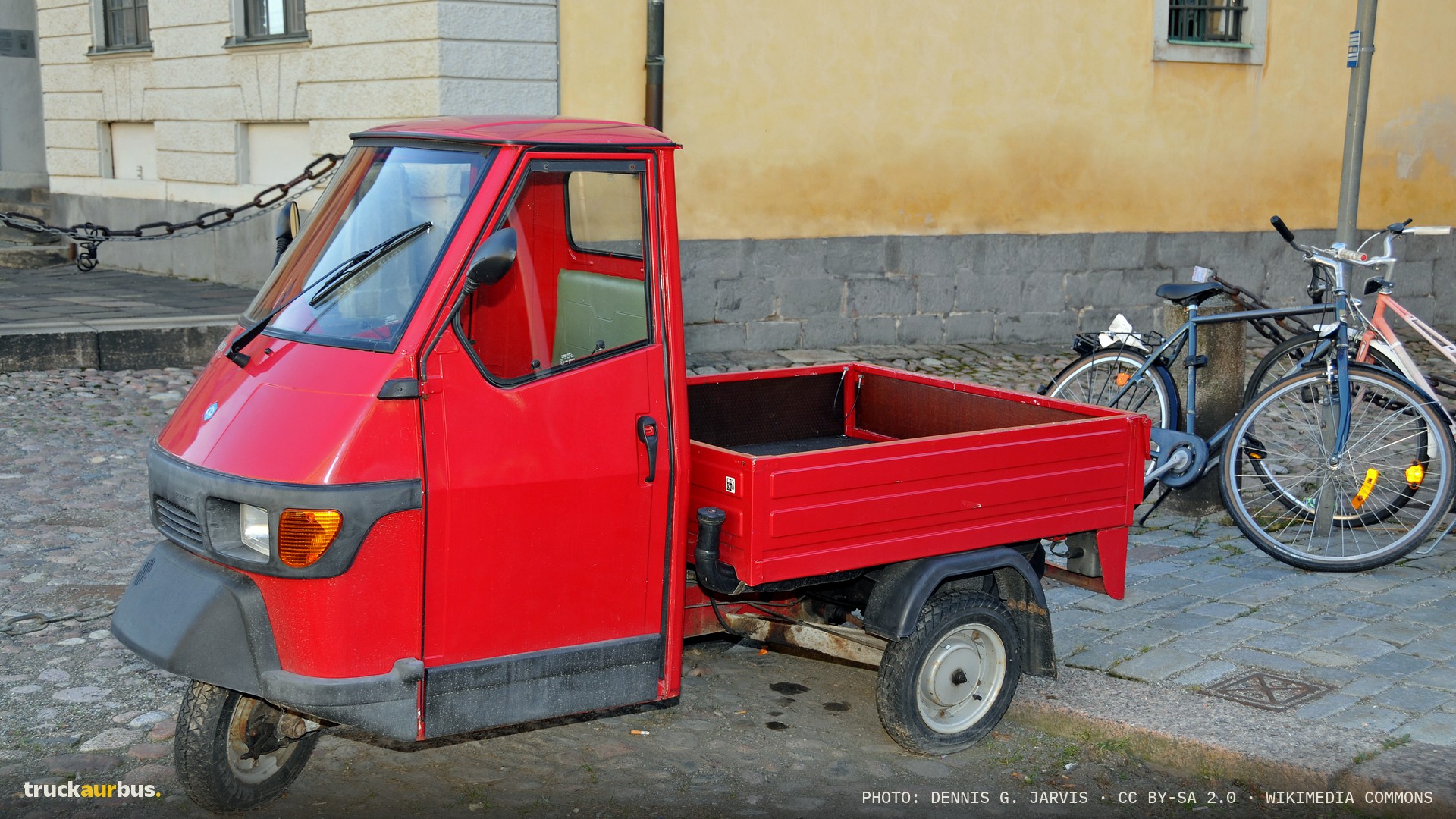 Sweden 0779 - Little Red Wagon - No a Truck