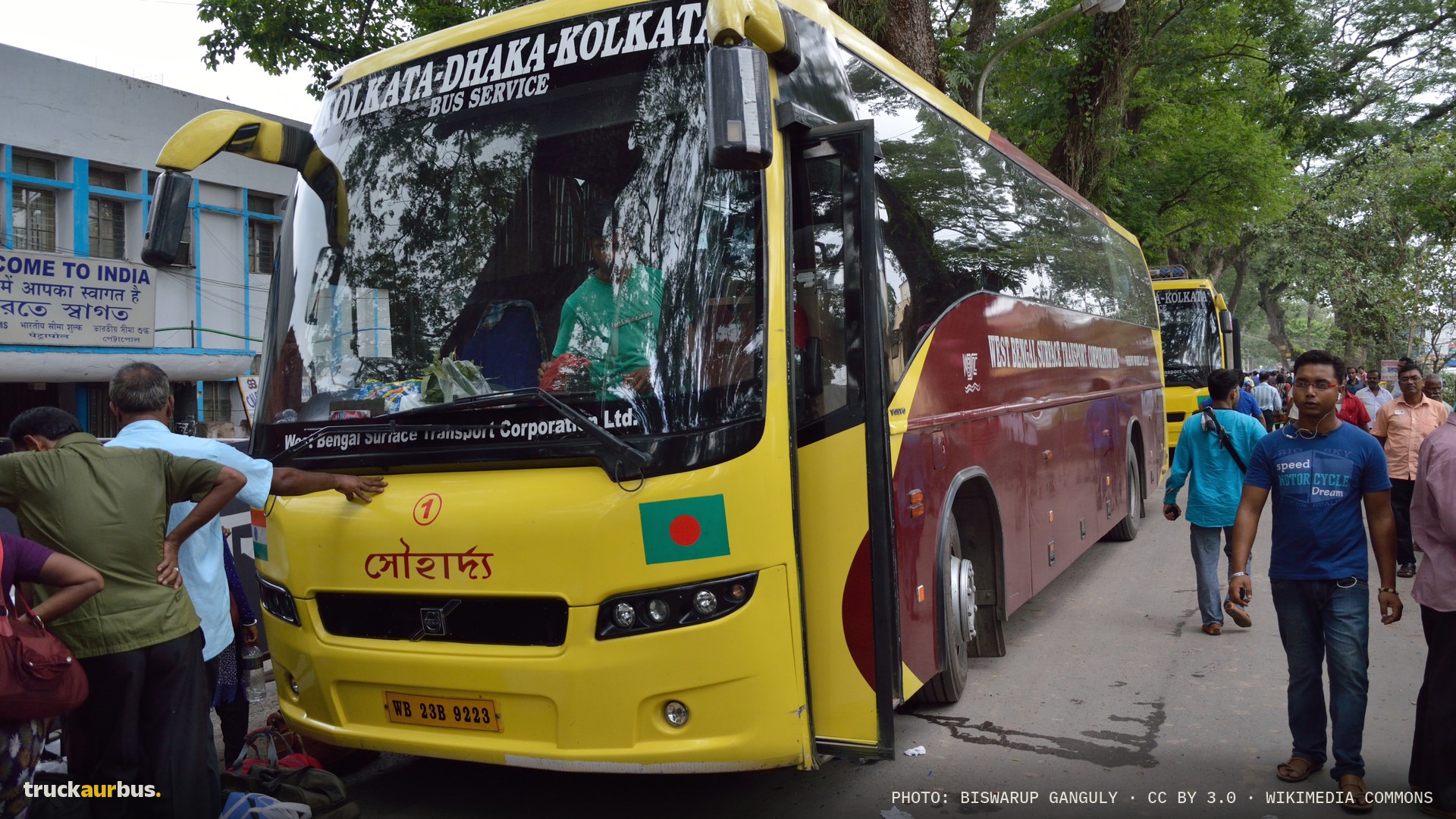 WBSTC Volvo Bus Sauhardya-1 - WB 23 B 9223 - Petrapole - North 24 Parganas 2015-