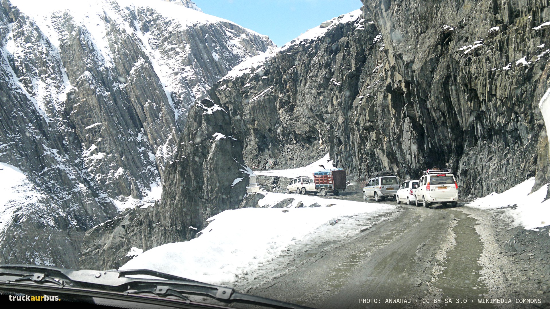 Zoji La - Jammu And Kasmir
