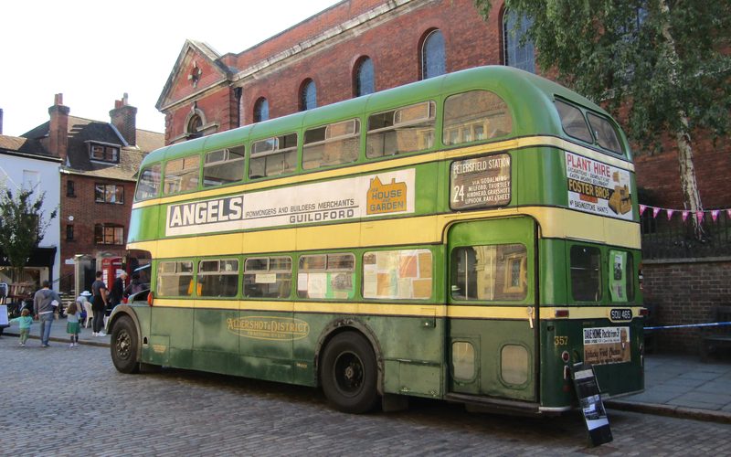 Guildford - Vintage Aldershot & District Bus (geograph 7885886)