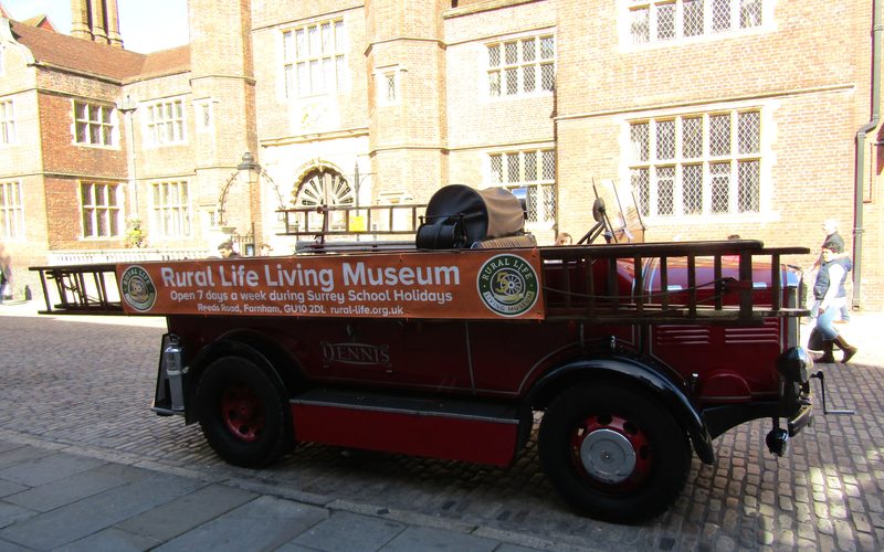 Guildford - Vintage Fire Engine (geograph 7885874)